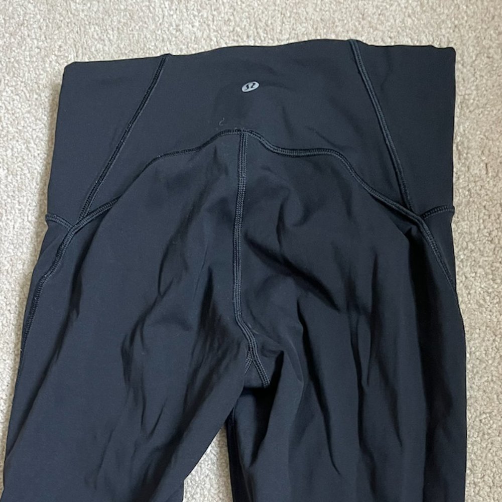 Lululemon Black Leggings- Wunder Train- With Mesh Panel size 6